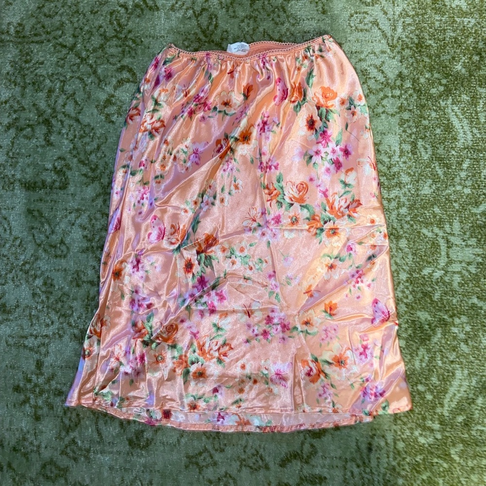 Cherokee silk pink midi skirt